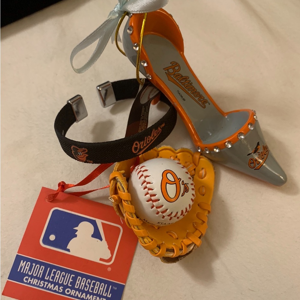 Baltimore Orioles ornaments, bracelet